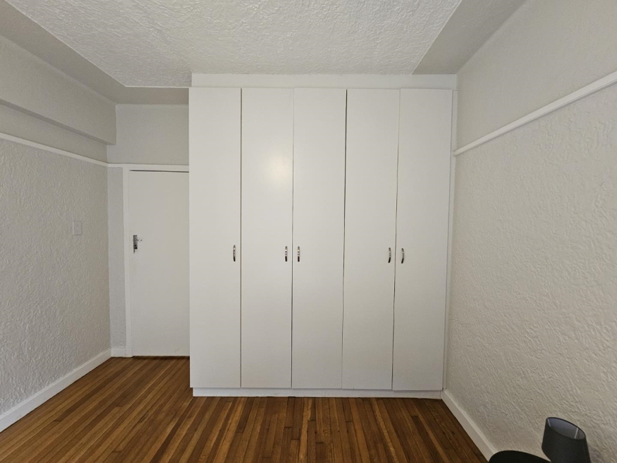 To Let 1 Bedroom Property for Rent in Gardens Western Cape